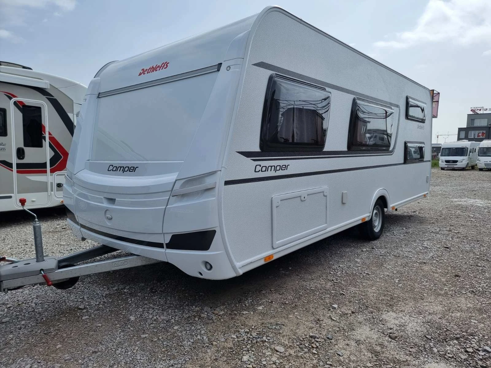 Каравана Dethleffs Camper 540QMK !!!С отстъпка 3333EUR!! 0% Лизинг! - изображение 4