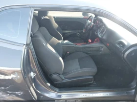 Dodge Challenger 5.7l R/T, снимка 5