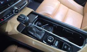 Volvo V90 Cross Country T5 PRO AWD* МАСАЖ* BOWERS&WILKINS* 360* HEAD-UP* , снимка 10