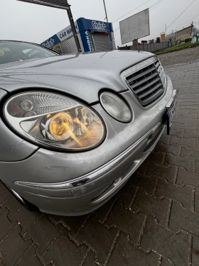 Mercedes-Benz E 270 177, снимка 15