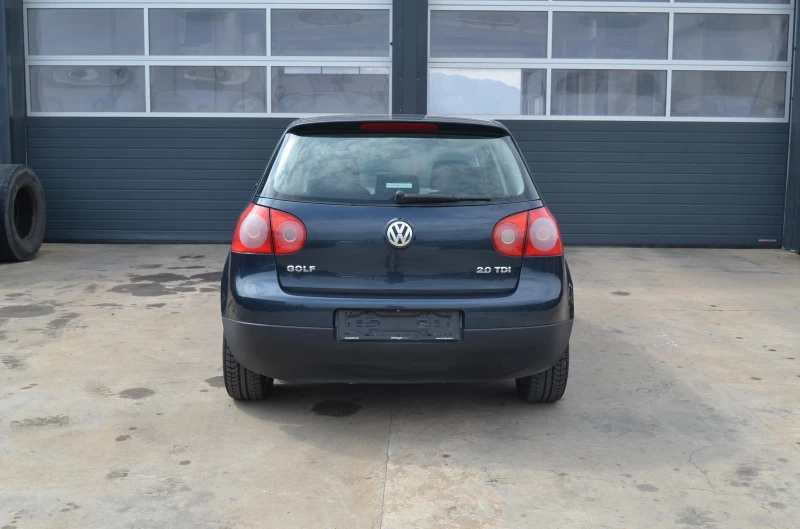 VW Golf 2.0 TDI, снимка 8 - Автомобили и джипове - 47054646