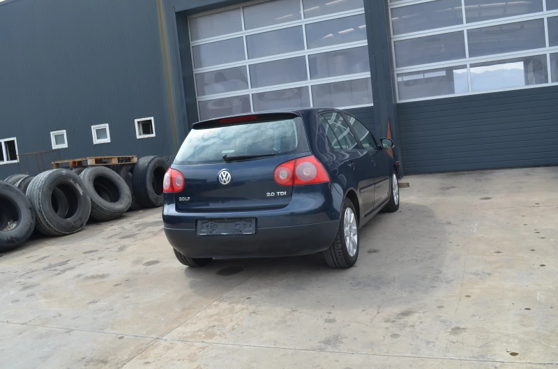 VW Golf 2.0 TDI, снимка 10 - Автомобили и джипове - 47054646