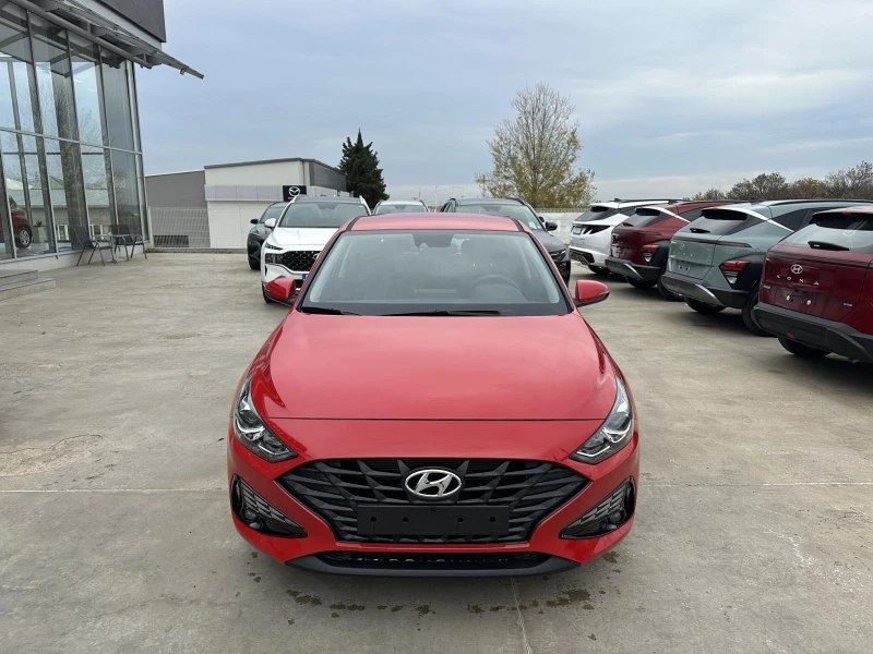 Hyundai I30 PD PE Comfort 8&#34;radio 1.5 Gas 6MT D0IM JHR/TRY, снимка 8 - Автомобили и джипове - 48113939