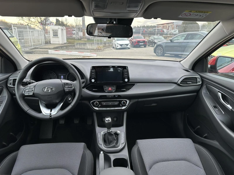 Hyundai I30 PD PE Comfort 8&#34;radio 1.5 Gas 6MT D0IM JHR/TRY, снимка 11 - Автомобили и джипове - 48113939