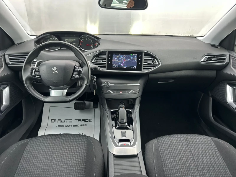 Peugeot 308 1.2AUTOMATIC, снимка 7 - Автомобили и джипове - 48224530