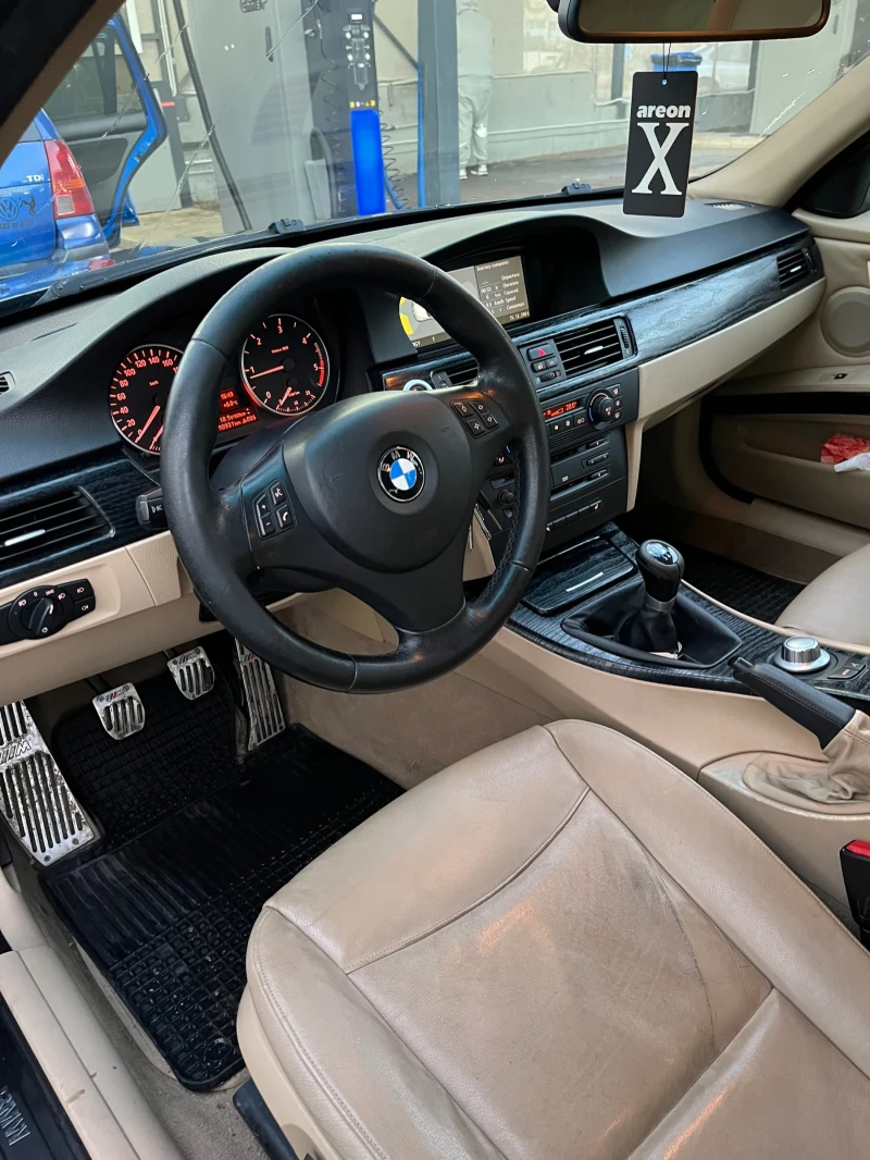 BMW 320, снимка 5 - Автомобили и джипове - 48437939