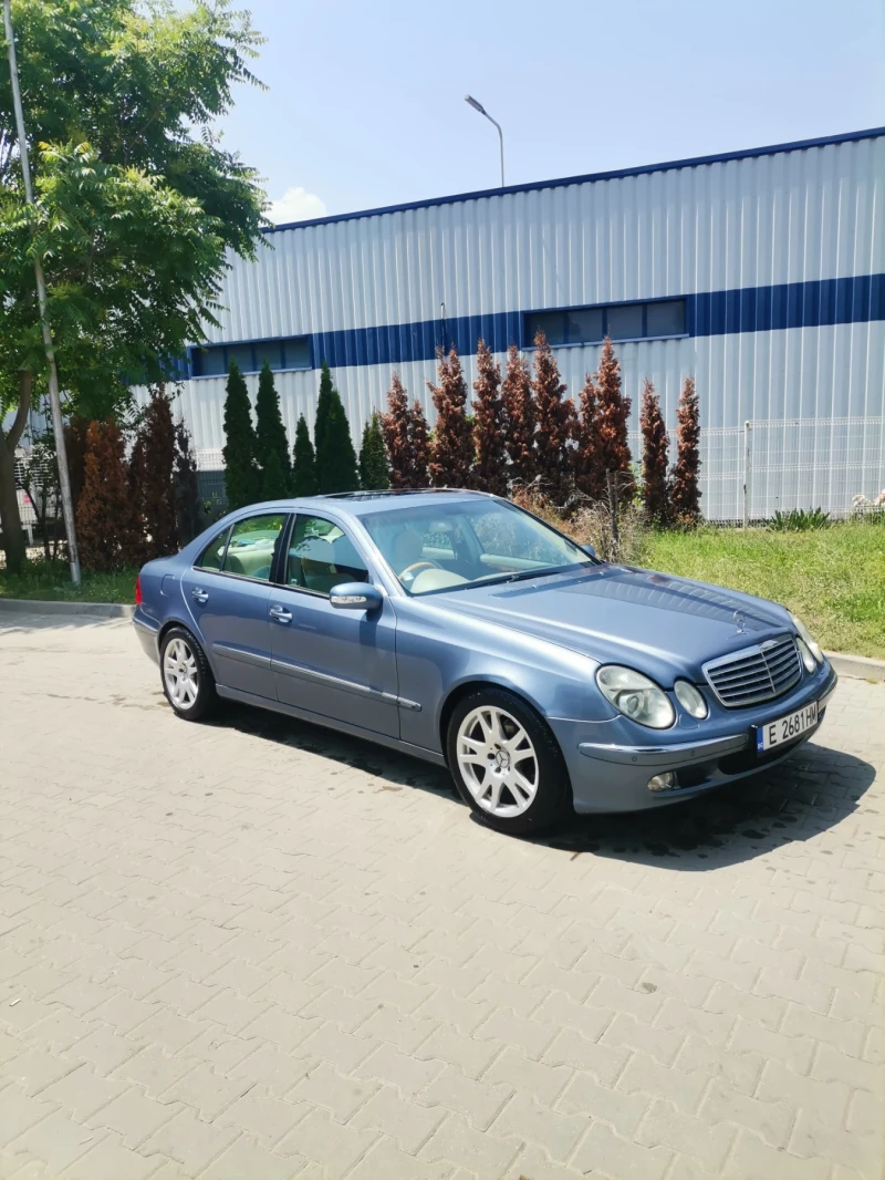 Mercedes-Benz E 270, снимка 4 - Автомобили и джипове - 52482562