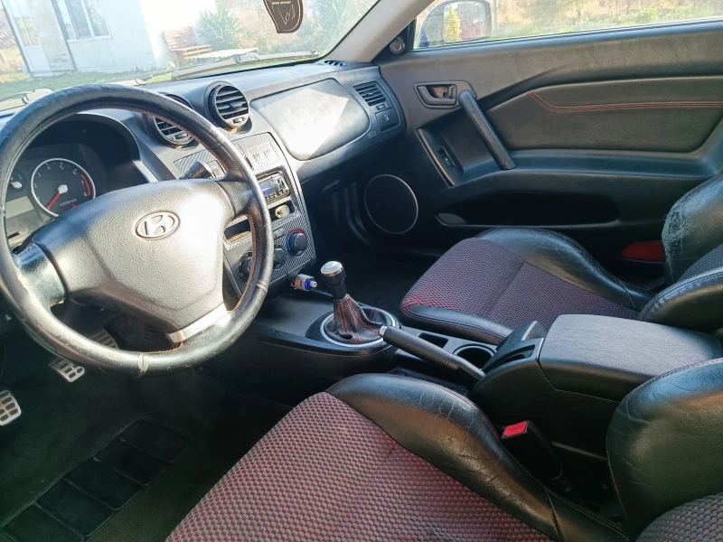 Hyundai Coupe, снимка 7 - Автомобили и джипове - 52831802