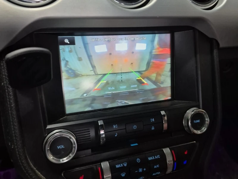 Ford Mustang ECOBOOST * * CARFAX * * АВТО КРЕДИТ * * , снимка 12 - Автомобили и джипове - 53309859