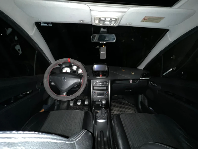 Peugeot 207 GT, снимка 12 - Автомобили и джипове - 53376279