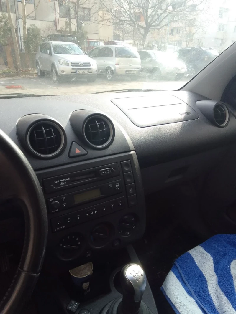 Ford Fiesta, снимка 5 - Автомобили и джипове - 53514350
