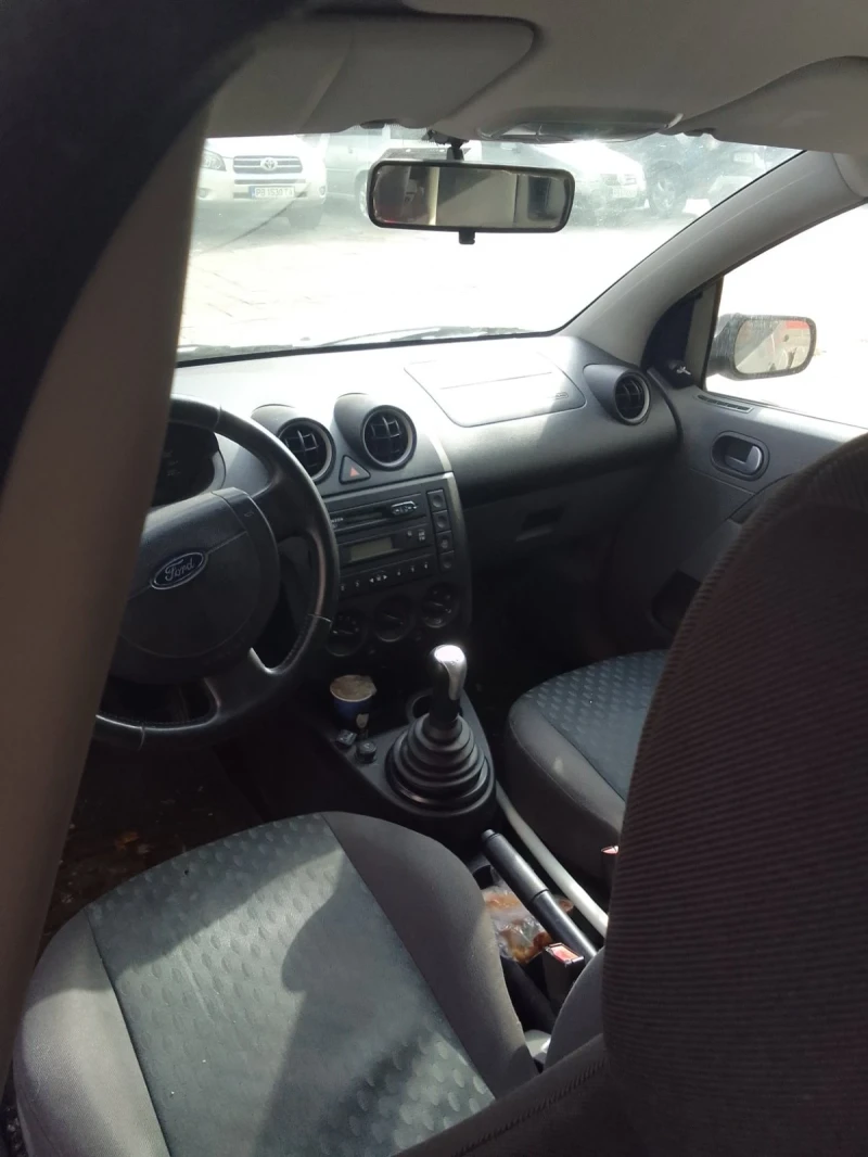 Ford Fiesta, снимка 6 - Автомобили и джипове - 53514350