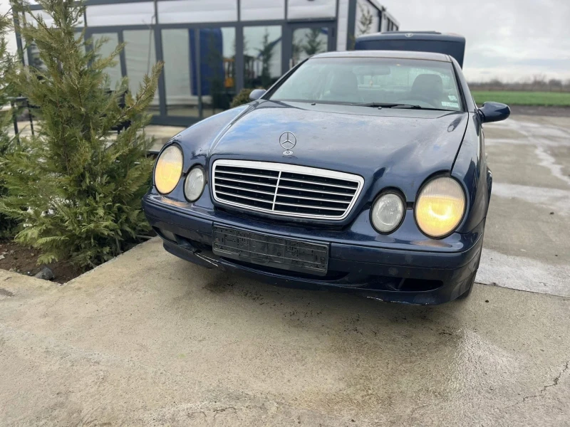 Mercedes-Benz CLK 111