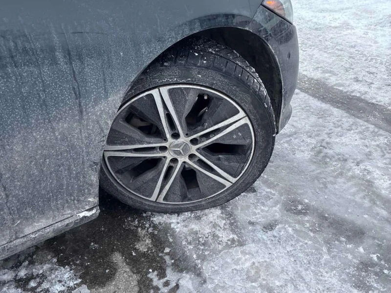 Mercedes-Benz C 300 CARFAX/25 771 км/Панорама/Подгрев/360 камера/Памет, снимка 6 - Автомобили и джипове - 53569601