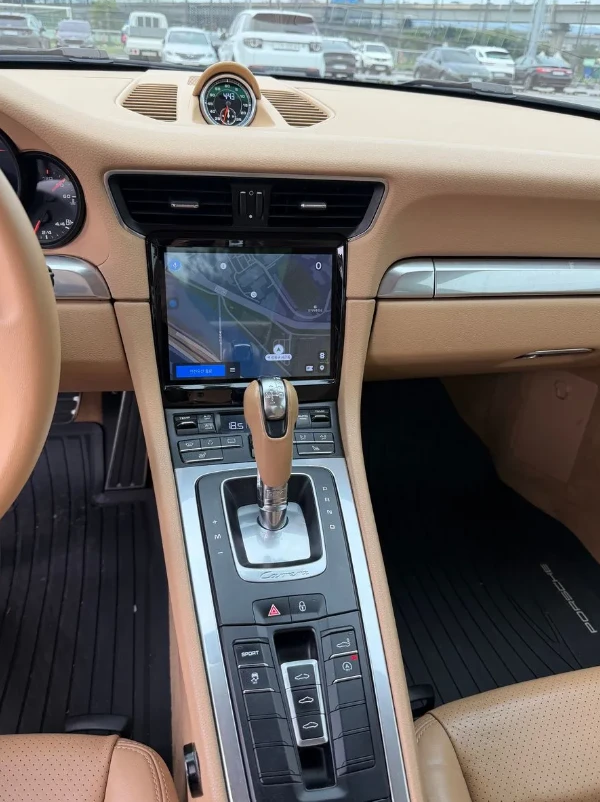 Porsche 911 911 CARRERA 4 GTS, снимка 9 - Автомобили и джипове - 55397733