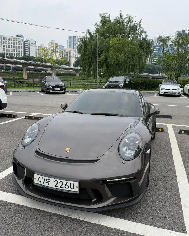 Porsche 911 911 CARRERA 4 GTS, снимка 4 - Автомобили и джипове - 55397733