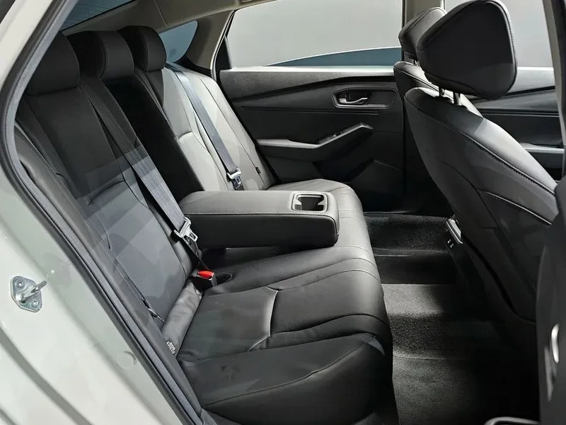 Honda Accord 1.5T/2WD/�������/��������/WIRELESS PHONE CHARGING | Mobile.bg � ����������� 12