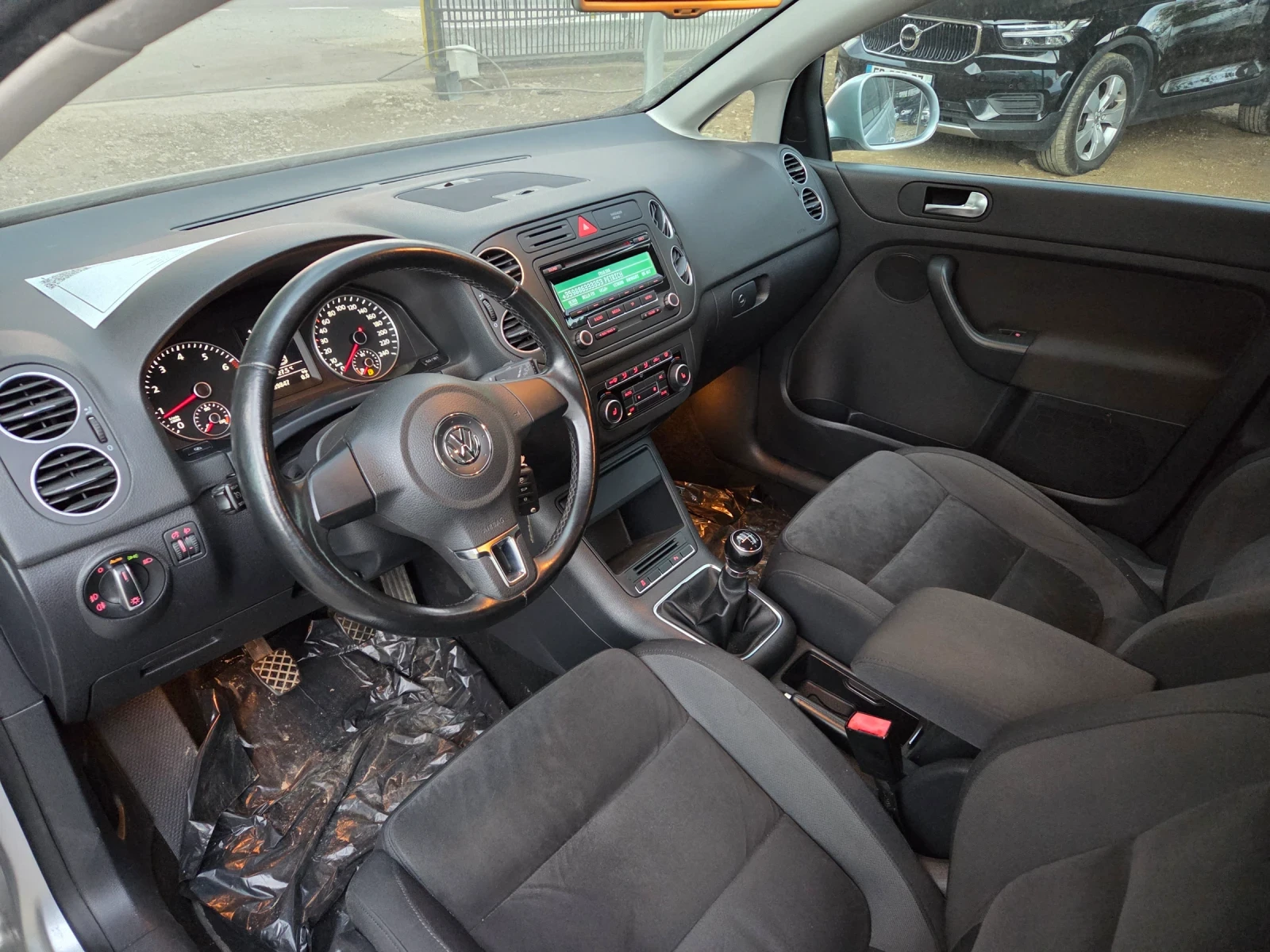 VW Golf Plus 1.4 TSI 160 ps ОБСЛУЖЕНА * * *  | Mobile.bg — изображение 13