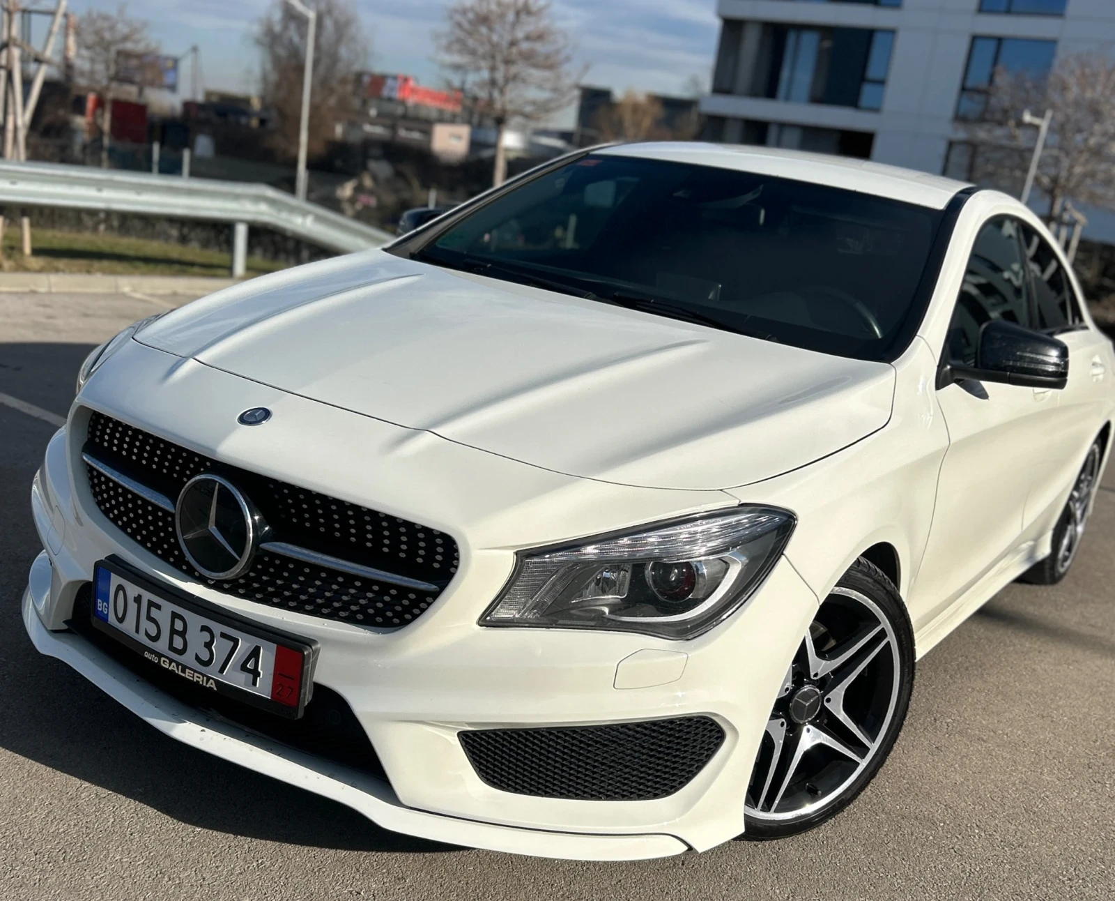 Mercedes-Benz CLA 220  - изображение 4