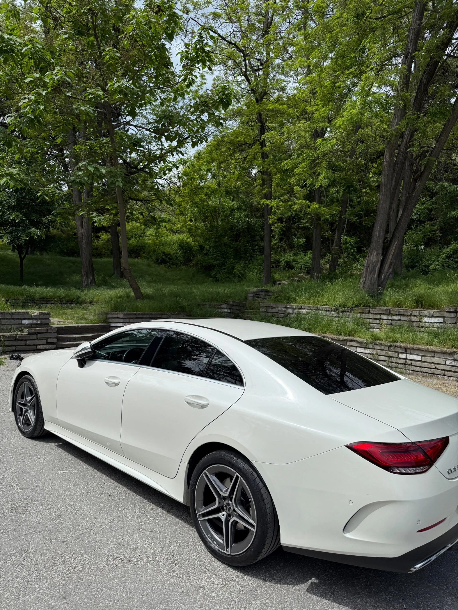 Mercedes-Benz CLS 350  - изображение 3
