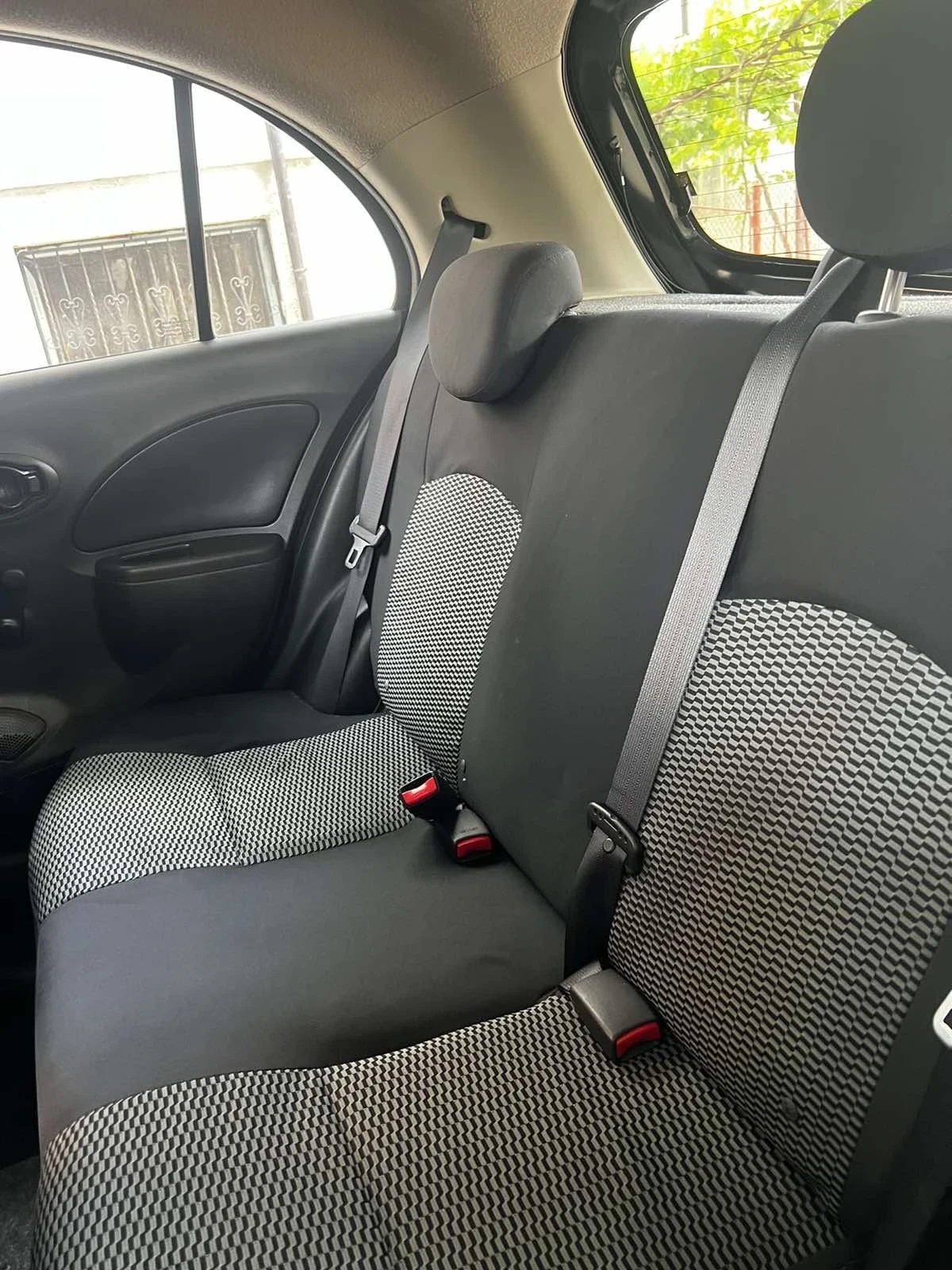 Nissan Micra 1.2 Газ-Бензин - изображение 8