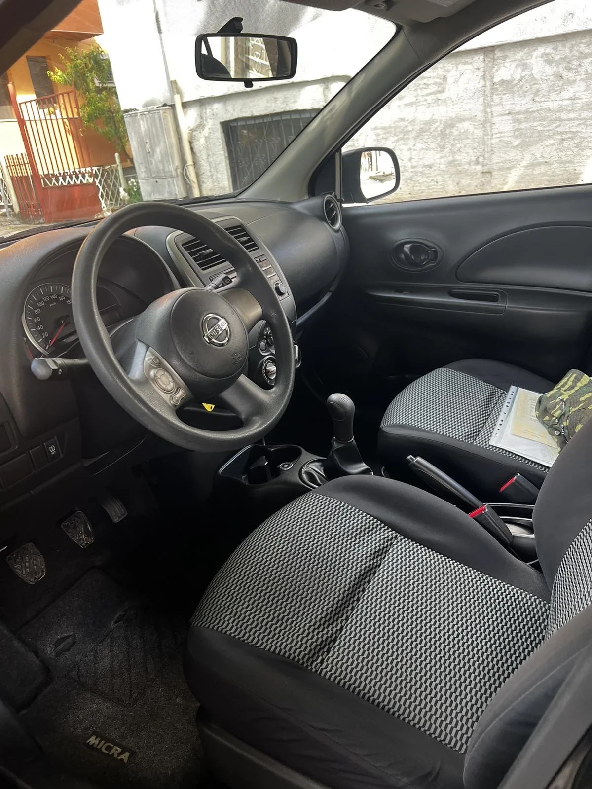 Nissan Micra 1.2 Газ-Бензин - изображение 7