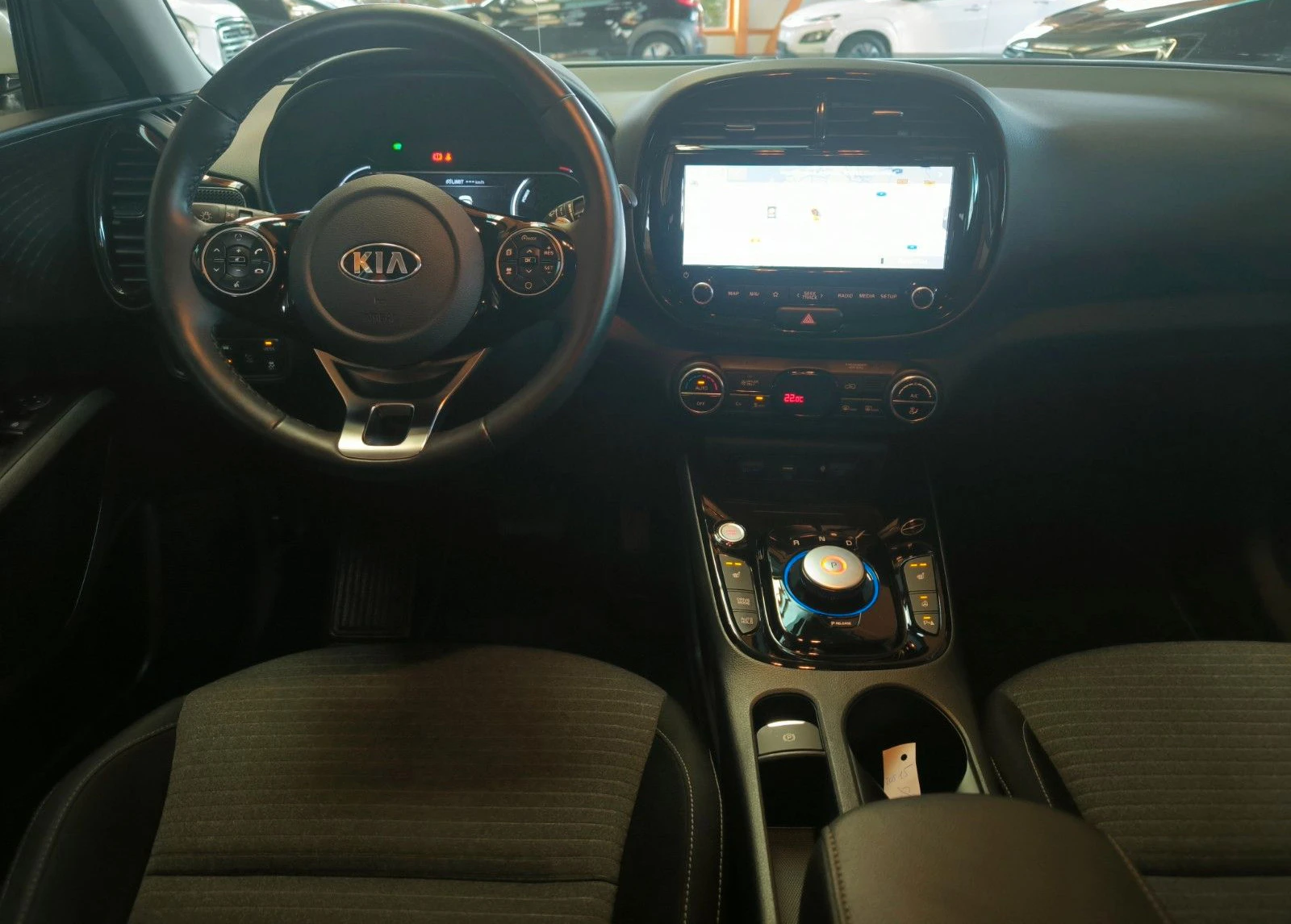 Kia Soul SPIRIT/204HP/ACC/SOH:100%/AMBI/CARPLAY/LED/155f - изображение 3