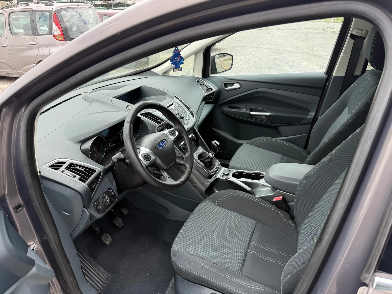 Ford C-max 1.6 TDCI Titanium - изображение 10
