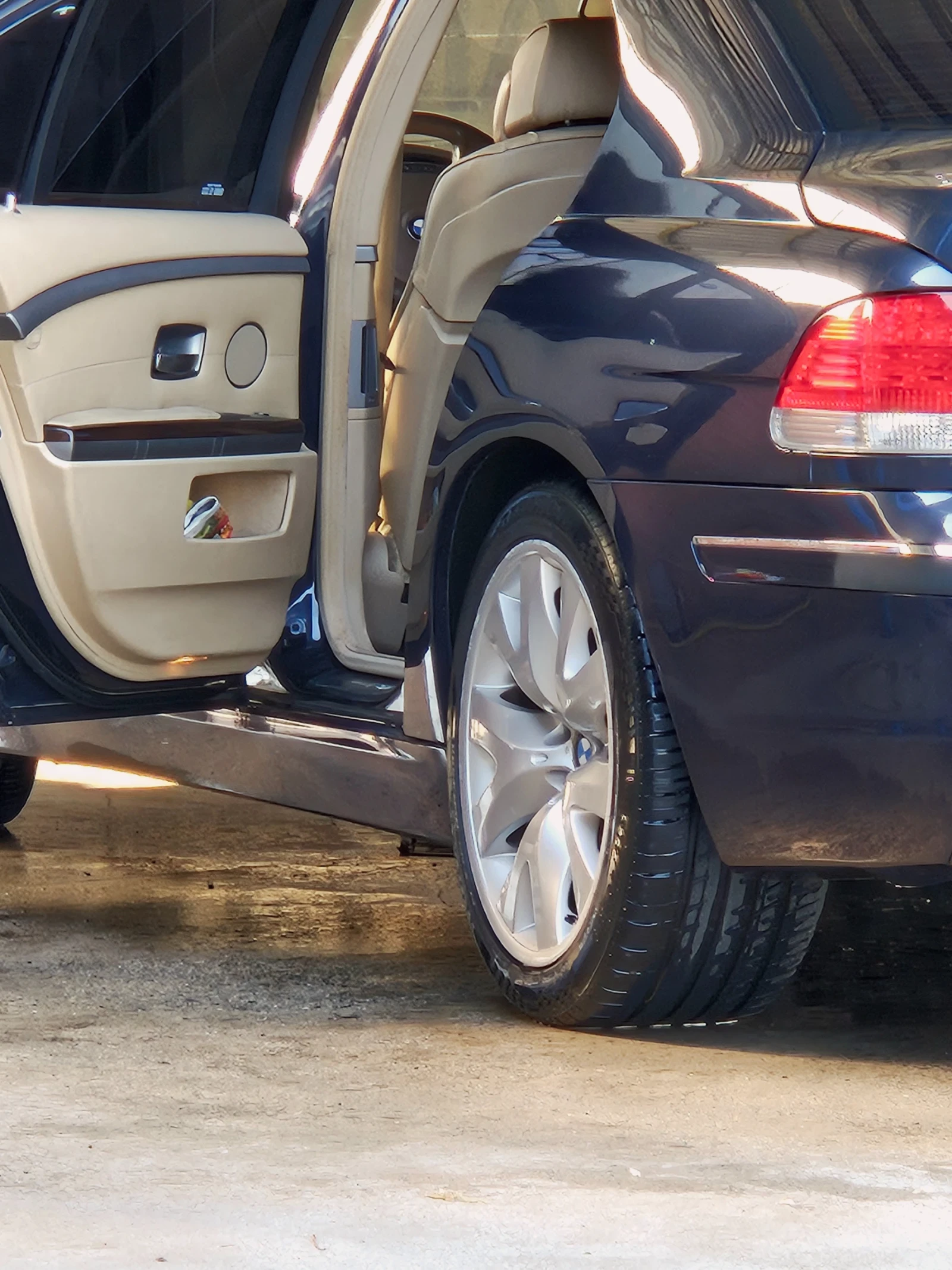 BMW 730  - изображение 8