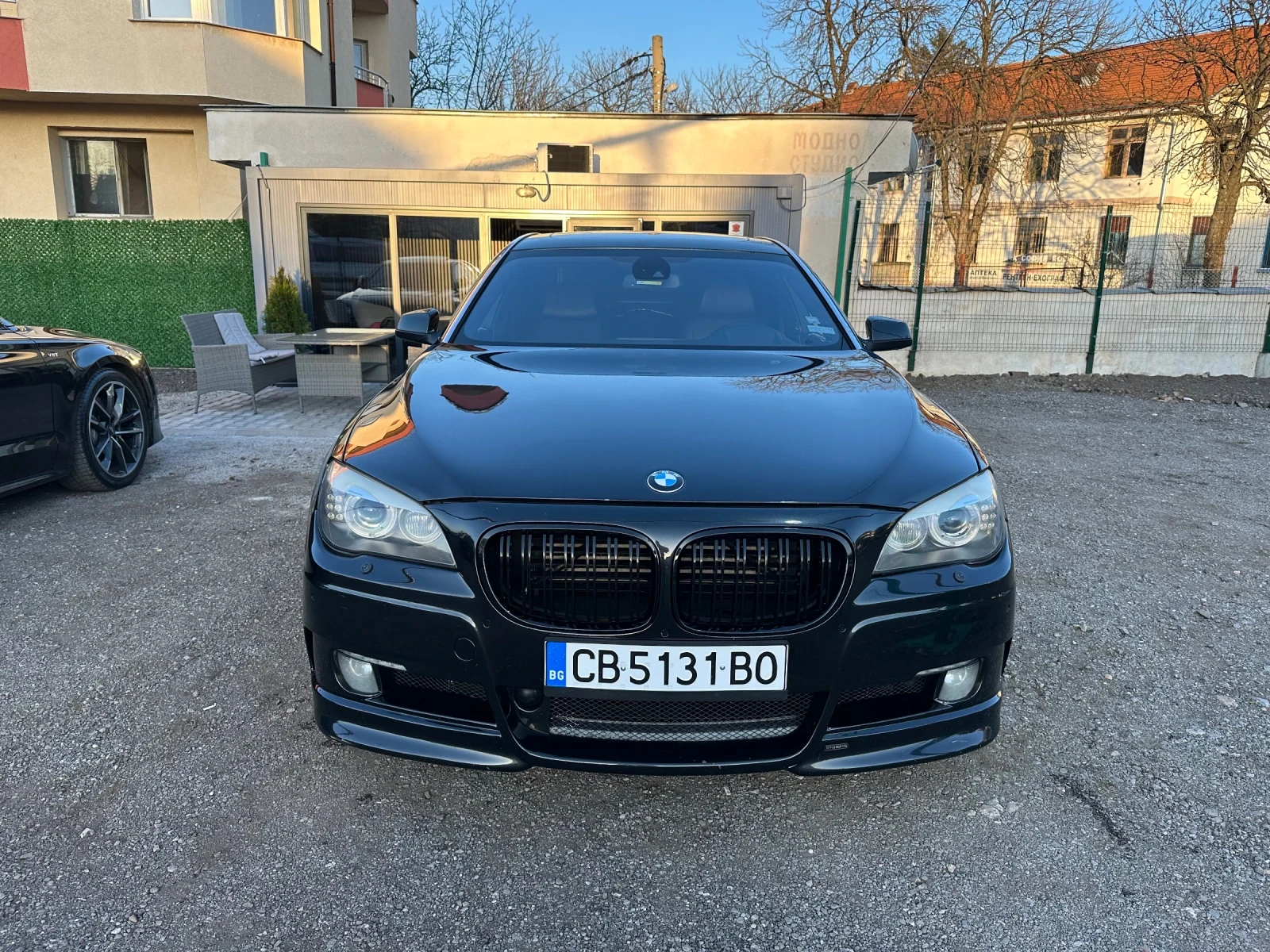 BMW 750 750L xDrive Full, снимка 2 - Автомобили и джипове - 54113565