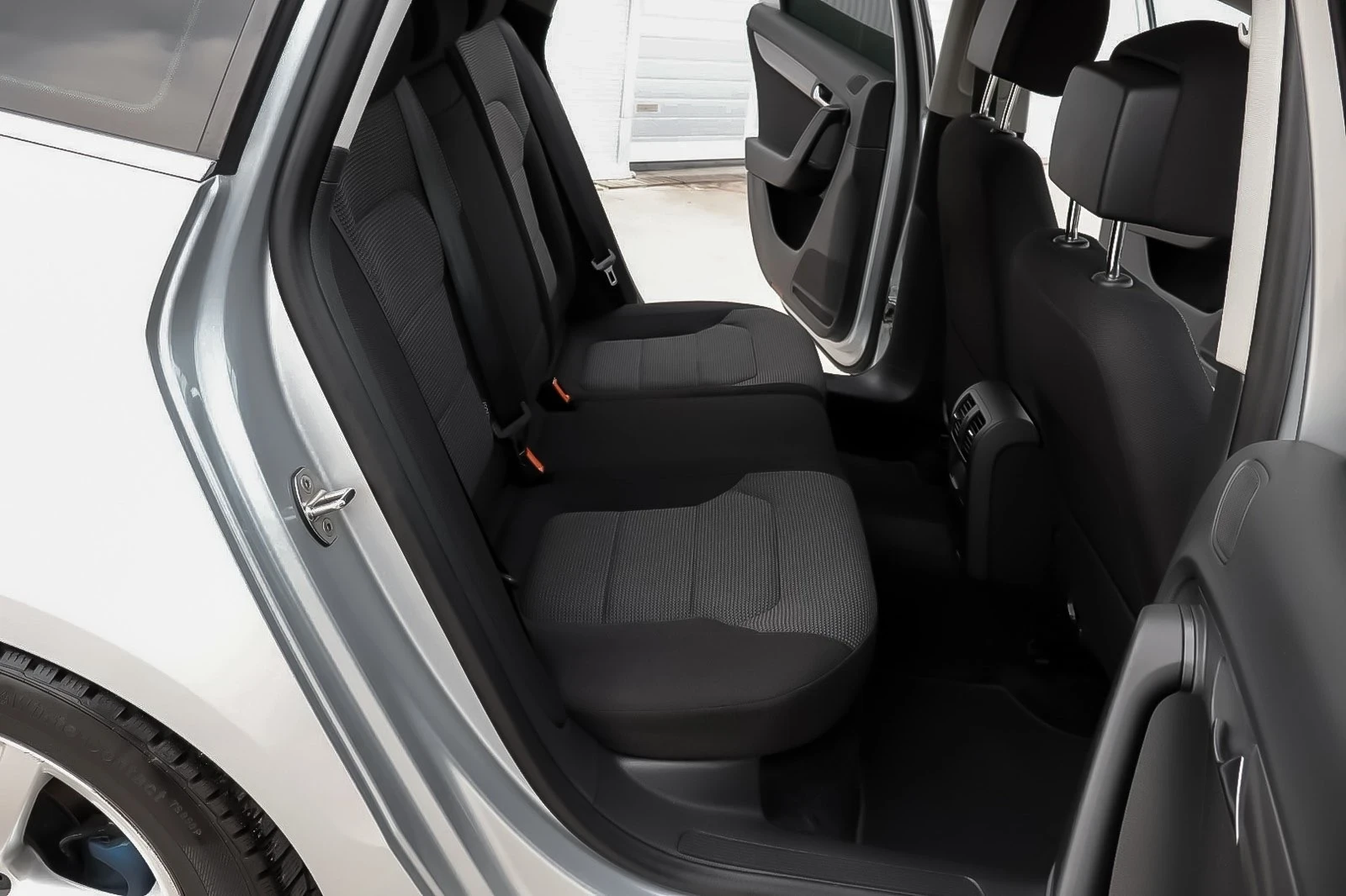 VW Passat 2.0 TDI DSG Germany | Mobile.bg � ����������� 15