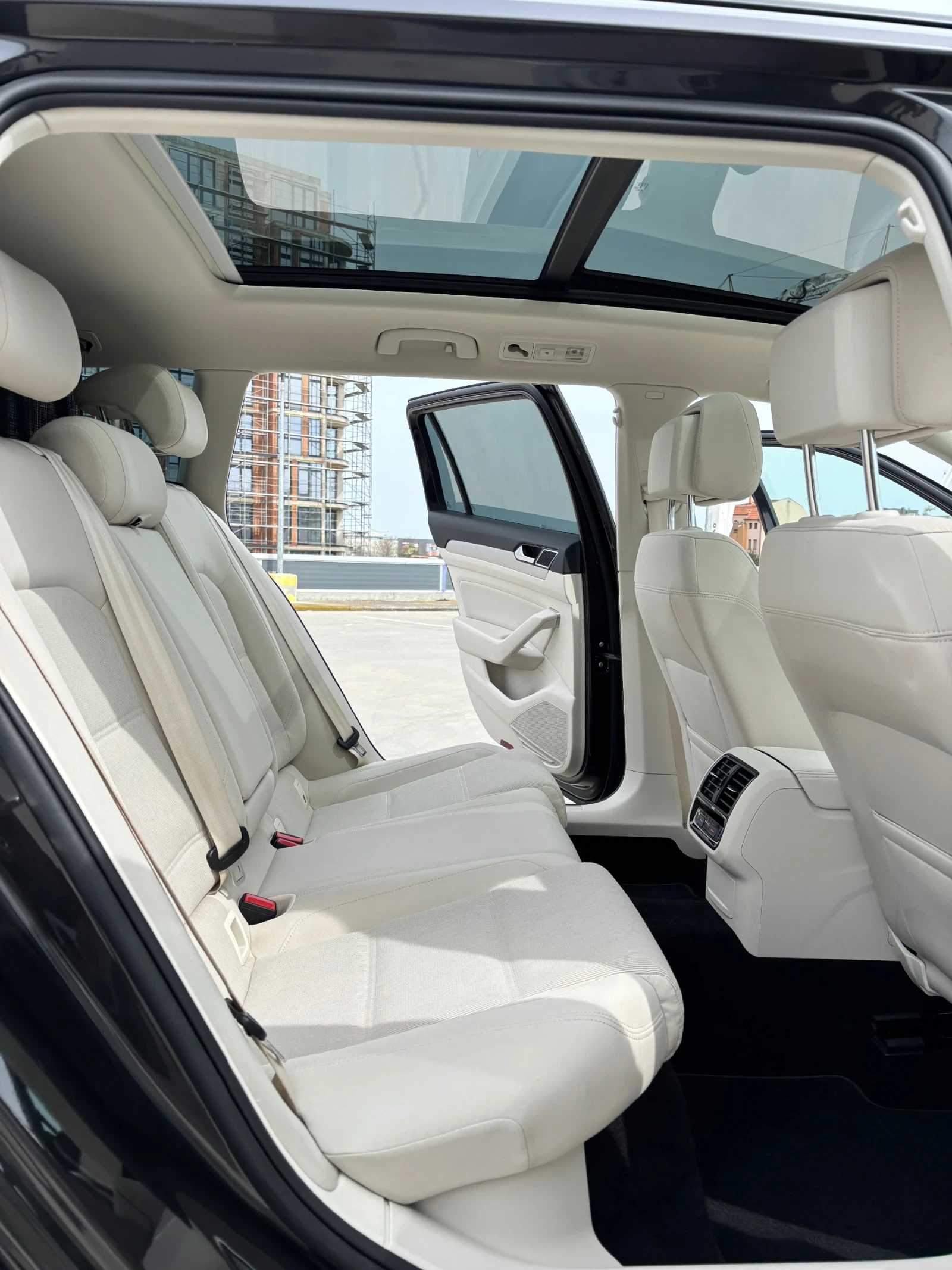 VW Passat 2019 DSG | Панорама | Проверен | Сервизна история, снимка 8 - Автомобили и джипове - 54205323