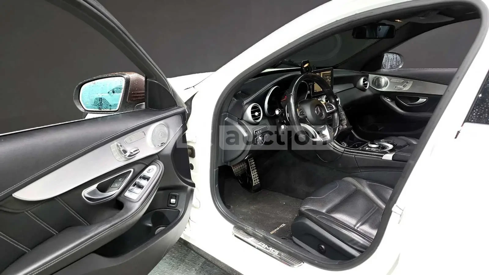 Mercedes-Benz C 63 AMG 360/�����/���������� �� ������ | Mobile.bg � ����������� 9