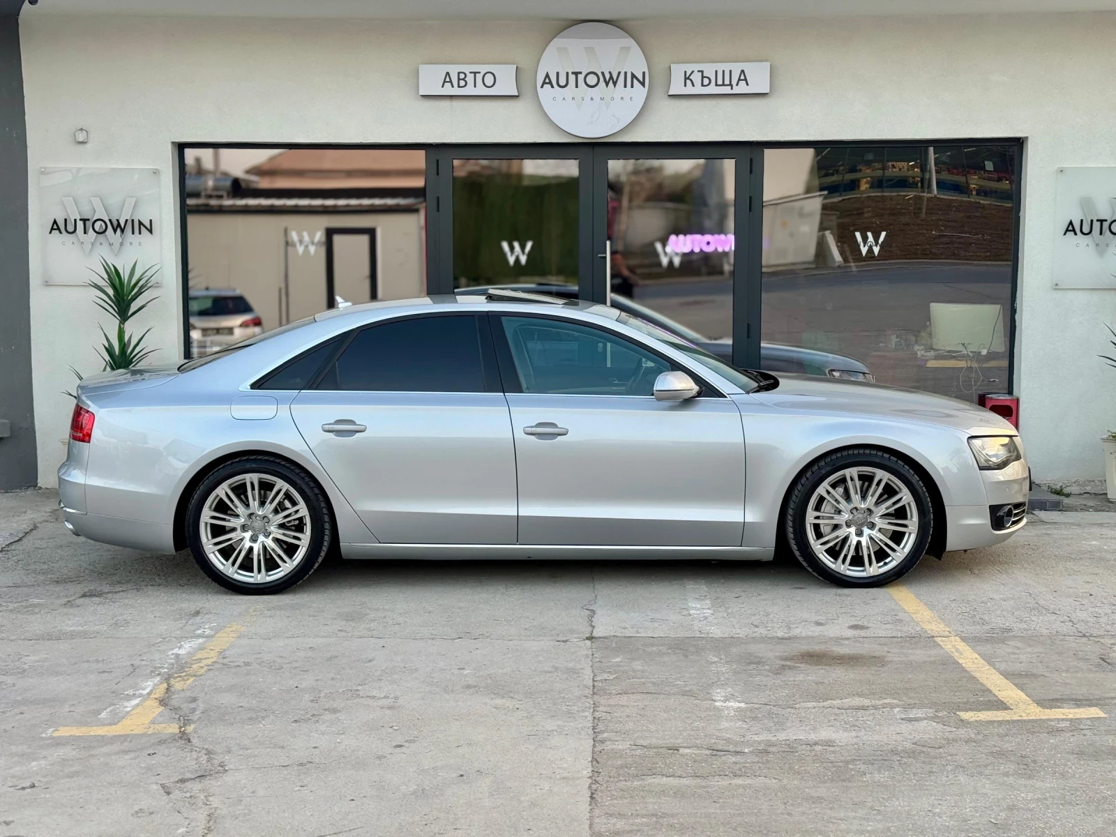 Audi A8 4.2 TDI V-8 351кс, снимка 8 - Автомобили и джипове - 54244812