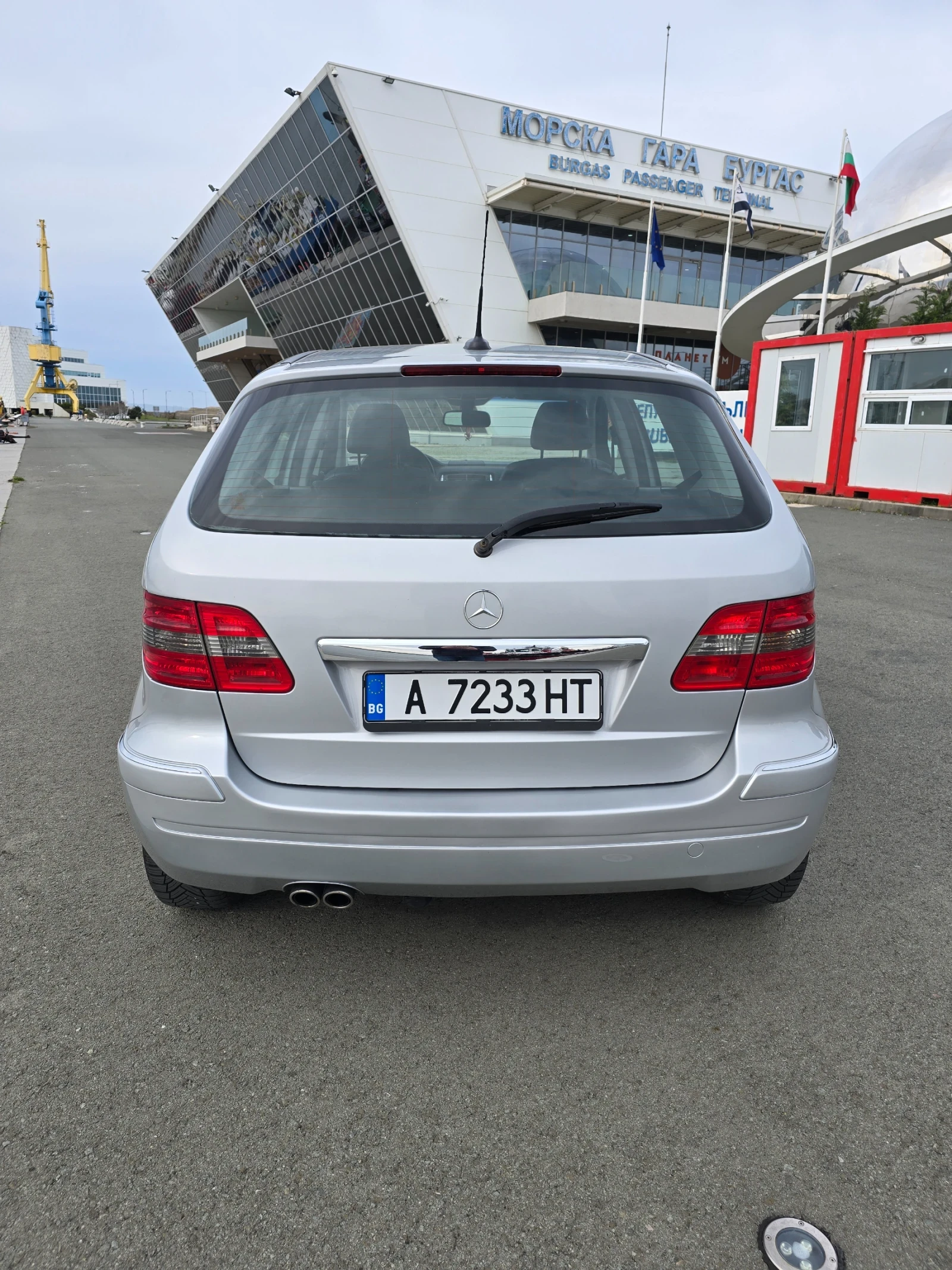 Mercedes-Benz B 200 Turbo , Panorama, снимка 4 - Автомобили и джипове - 54495184