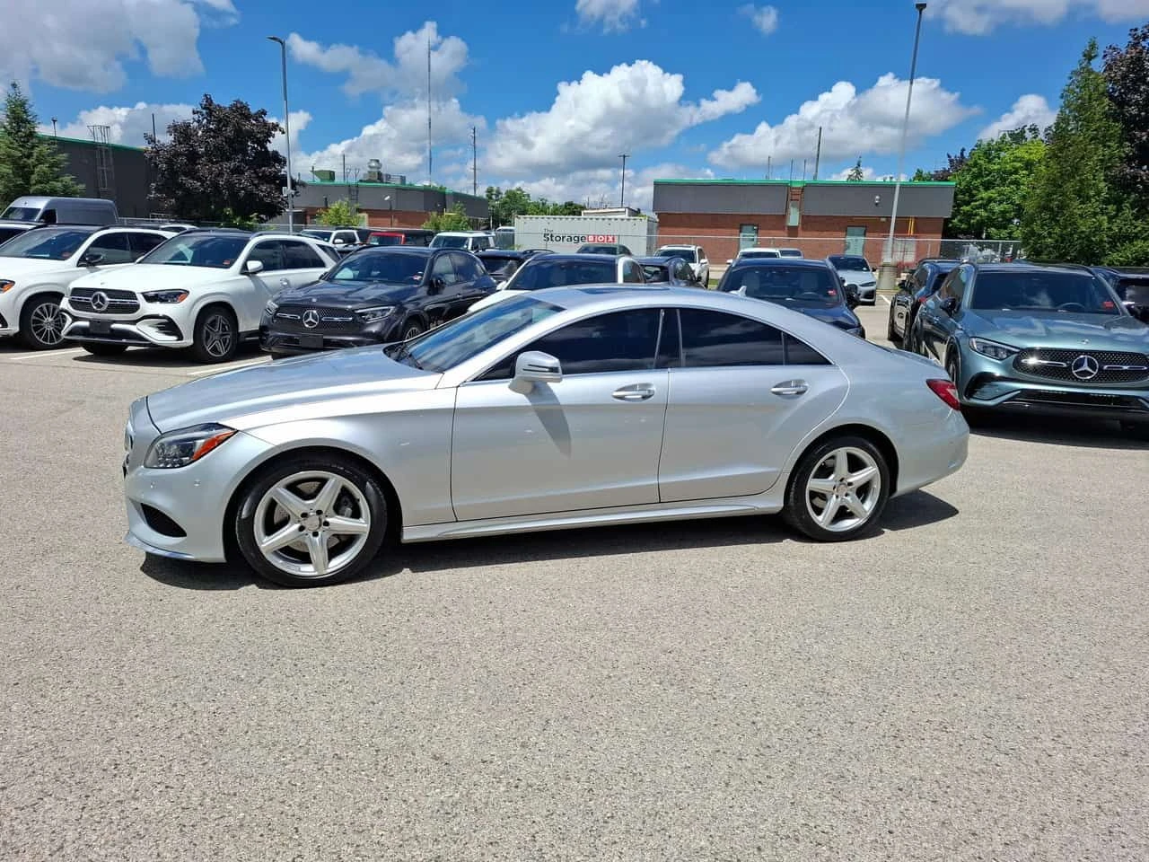 Mercedes-Benz CLS /360/DISTRONIC/Harman Kardon/АВТОКРЕДИТ , снимка 2 - Автомобили и джипове - 55014568