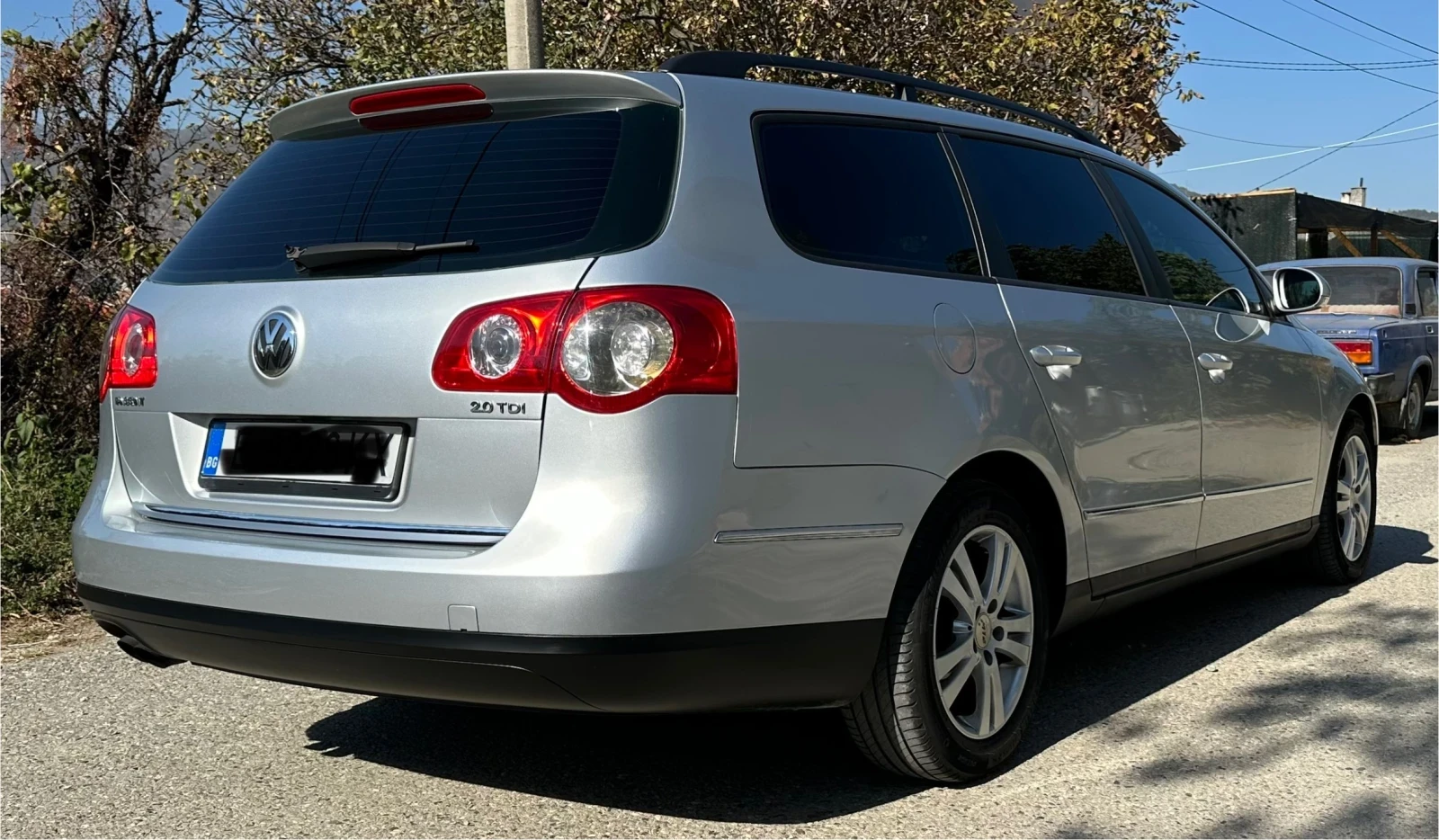 VW Passat 2.0 TDI, снимка 4 - Автомобили и джипове - 55714997
