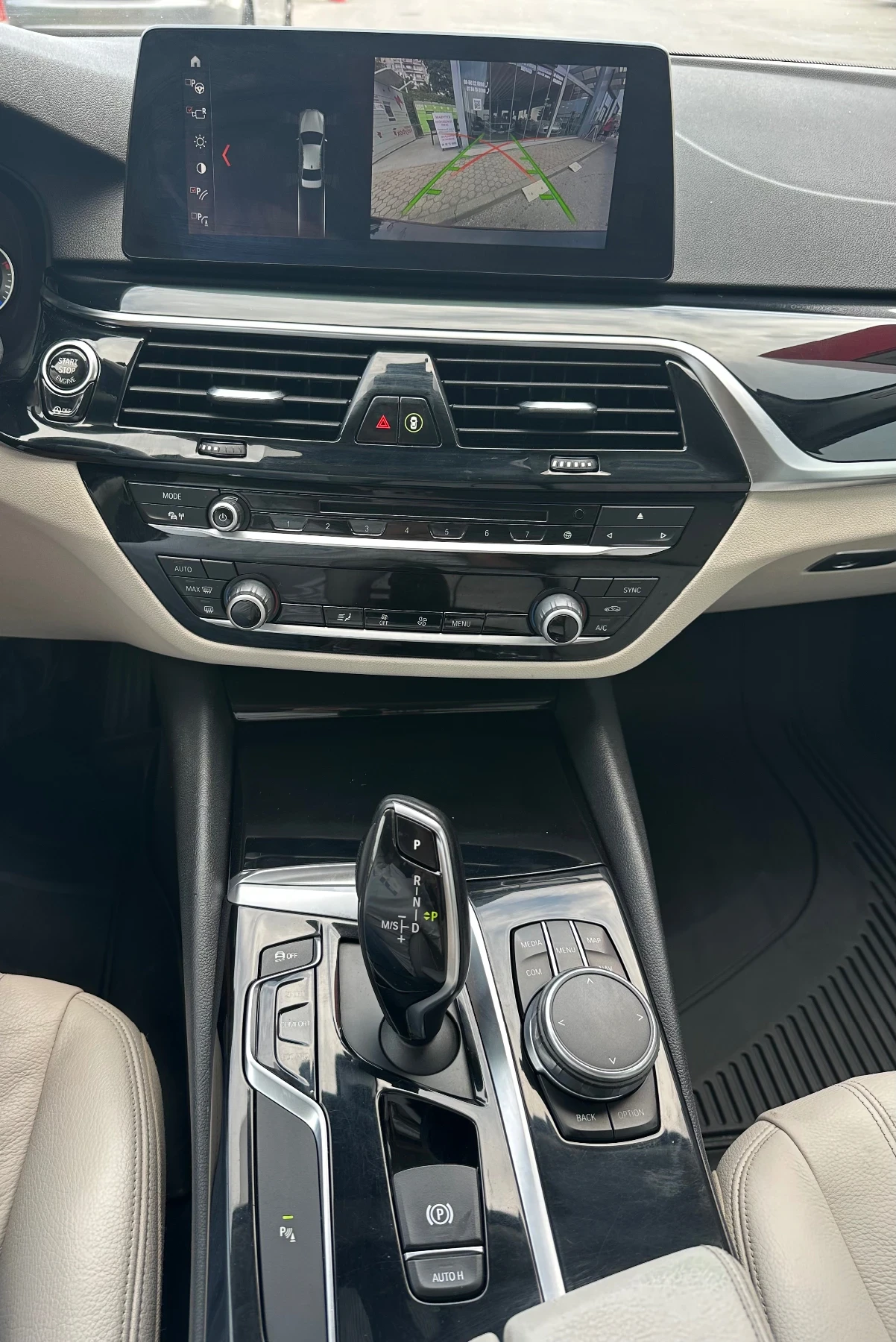BMW 530, снимка 14 - Автомобили и джипове - 55941607