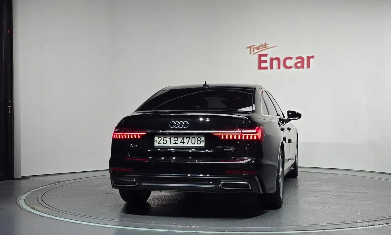 Audi A6 45 TFSI quattro/ДИСТРОНИК/ОБДУХВАНЕ/ПАНОРАМА/360, снимка 4 - Автомобили и джипове - 56133239