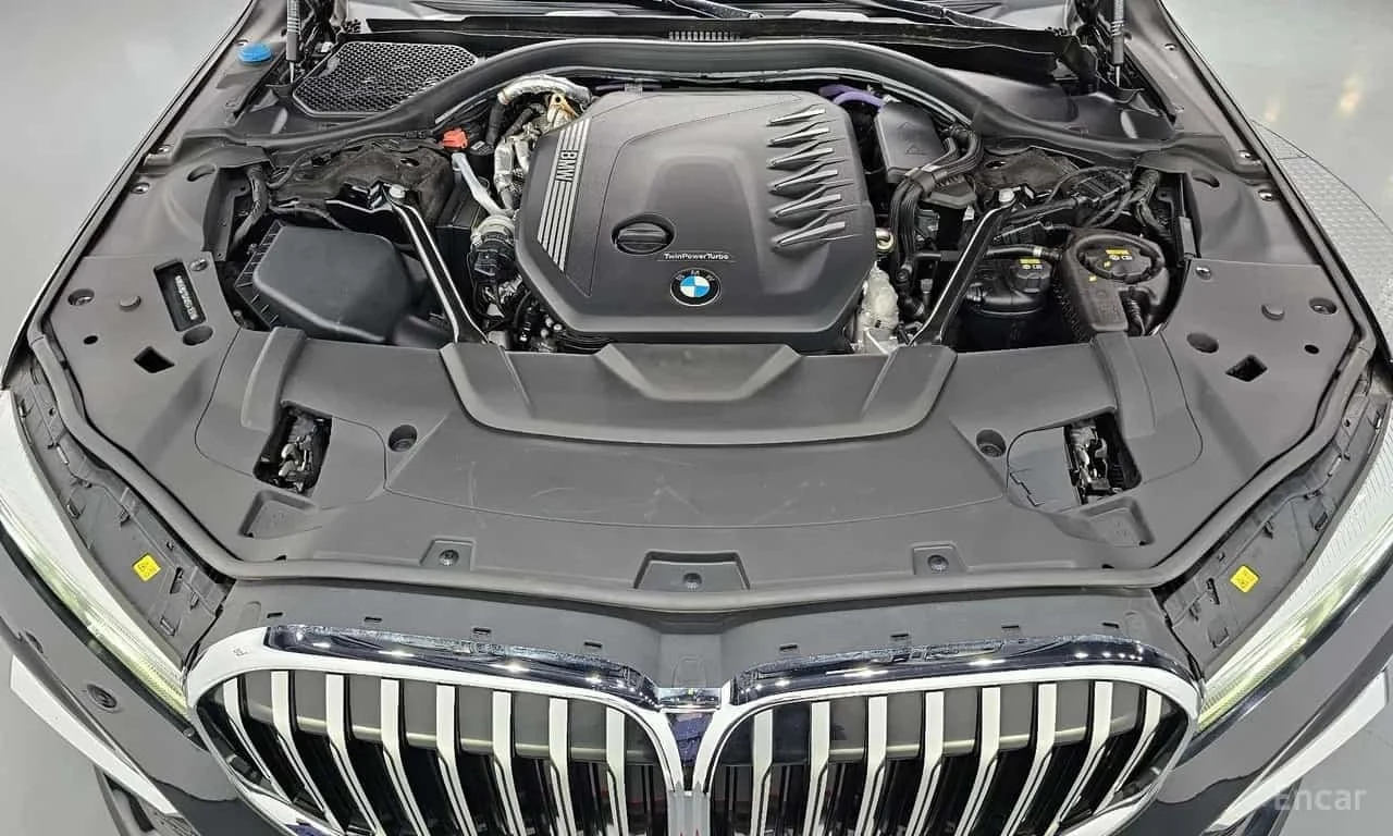 BMW 740 d * xDrive * M Sport * Обдухване * 360 * Face * , снимка 17 - Автомобили и джипове - 56316220