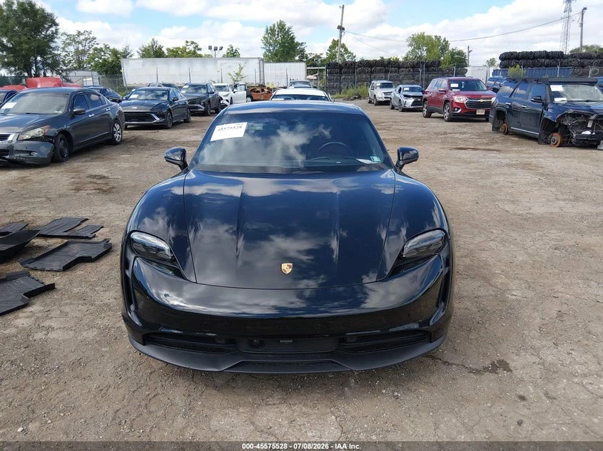 Porsche Taycan 4S, снимка 12 - Автомобили и джипове - 56617988