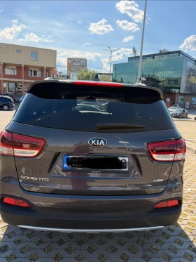 Kia Sorento 2.2 Diesel 7места AWD 4х4 , снимка 2