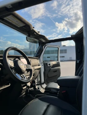 Обява за продажба на Jeep Wrangler Plug-in hybrid  ~52 969 EUR - изображение 11