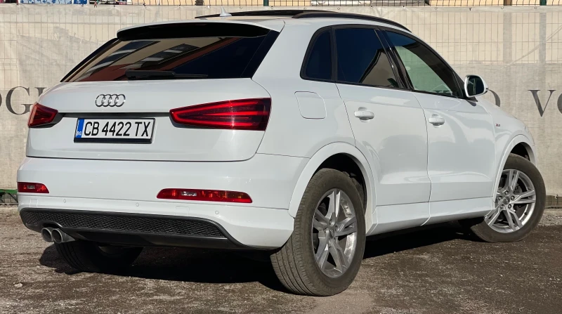 Audi Q3 2.0TFSI* S-Line* 4x4* BOSE* PANO* XENON, снимка 2 - Автомобили и джипове - 49562889