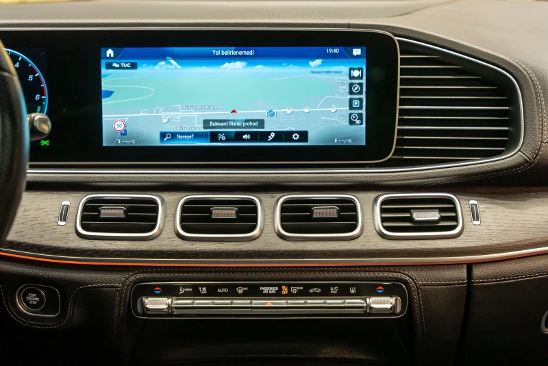 Mercedes-Benz GLE 350 EQ, снимка 17 - Автомобили и джипове - 51505685