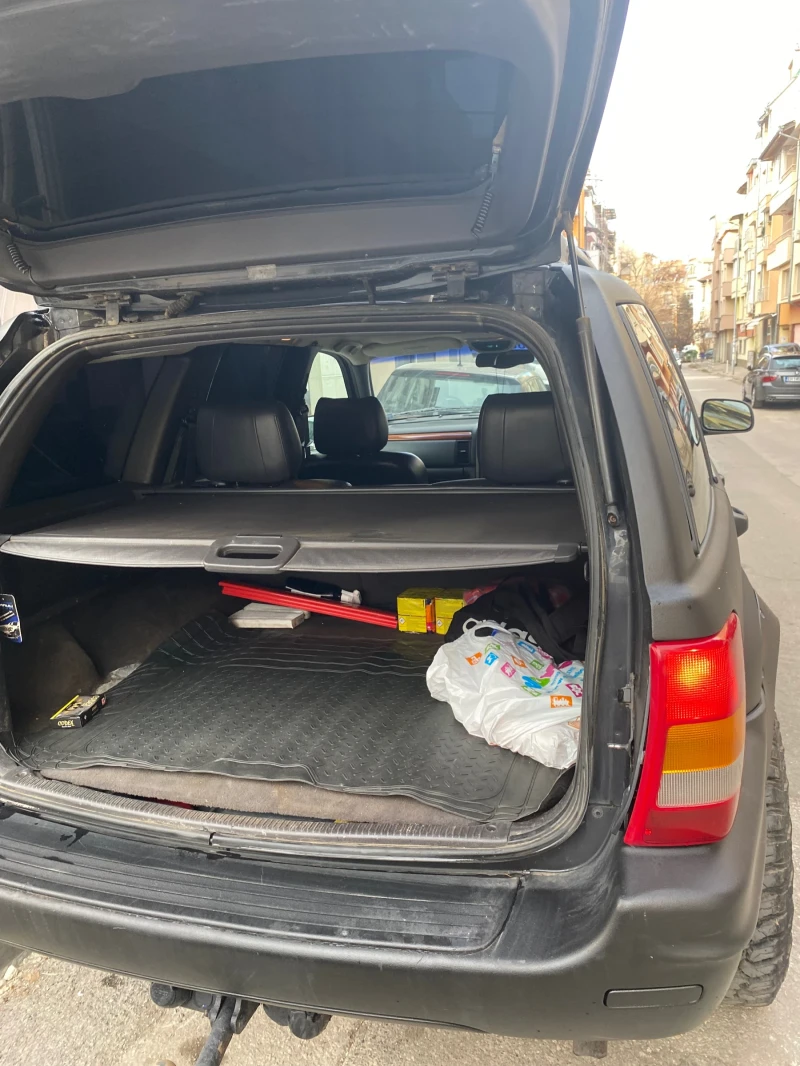 Jeep Grand cherokee, снимка 8 - Автомобили и джипове - 52552661