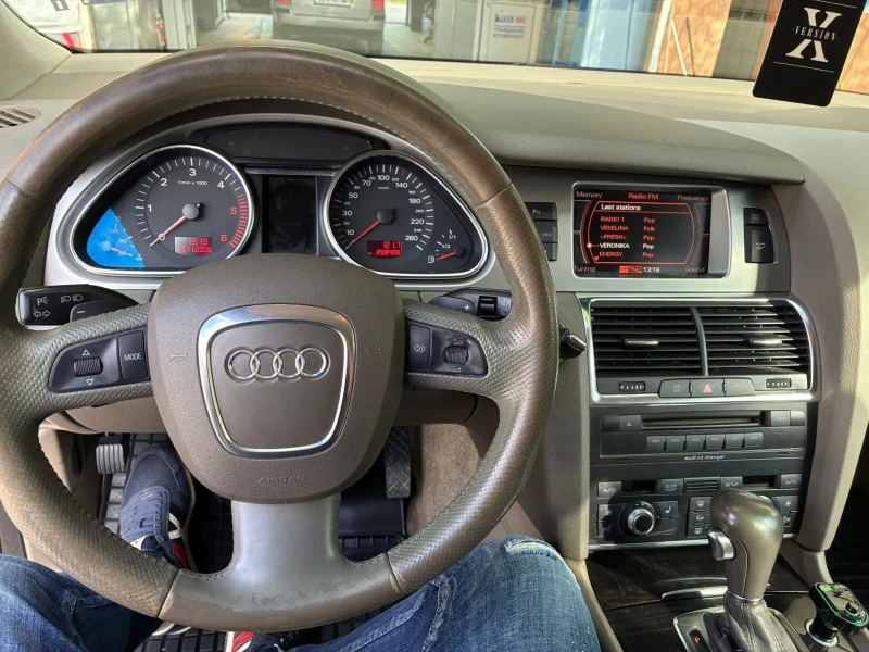 Audi Q7 ДОБРО СЪСТОЯНИЕ , снимка 17 - Автомобили и джипове - 53102487