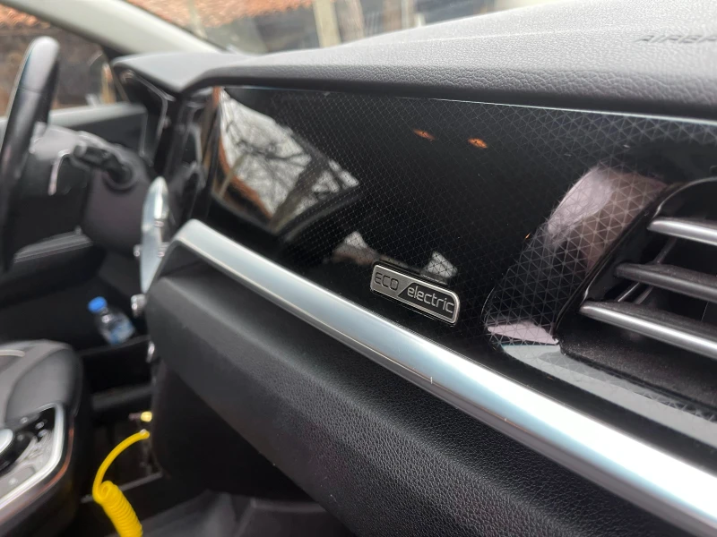 Kia Niro Face lift/СЕРВИЗНА ИСТОРИЯ, снимка 12 - Автомобили и джипове - 53247706
