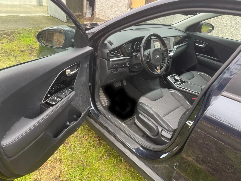 Kia Niro Face lift/СЕРВИЗНА ИСТОРИЯ, снимка 9 - Автомобили и джипове - 53247706