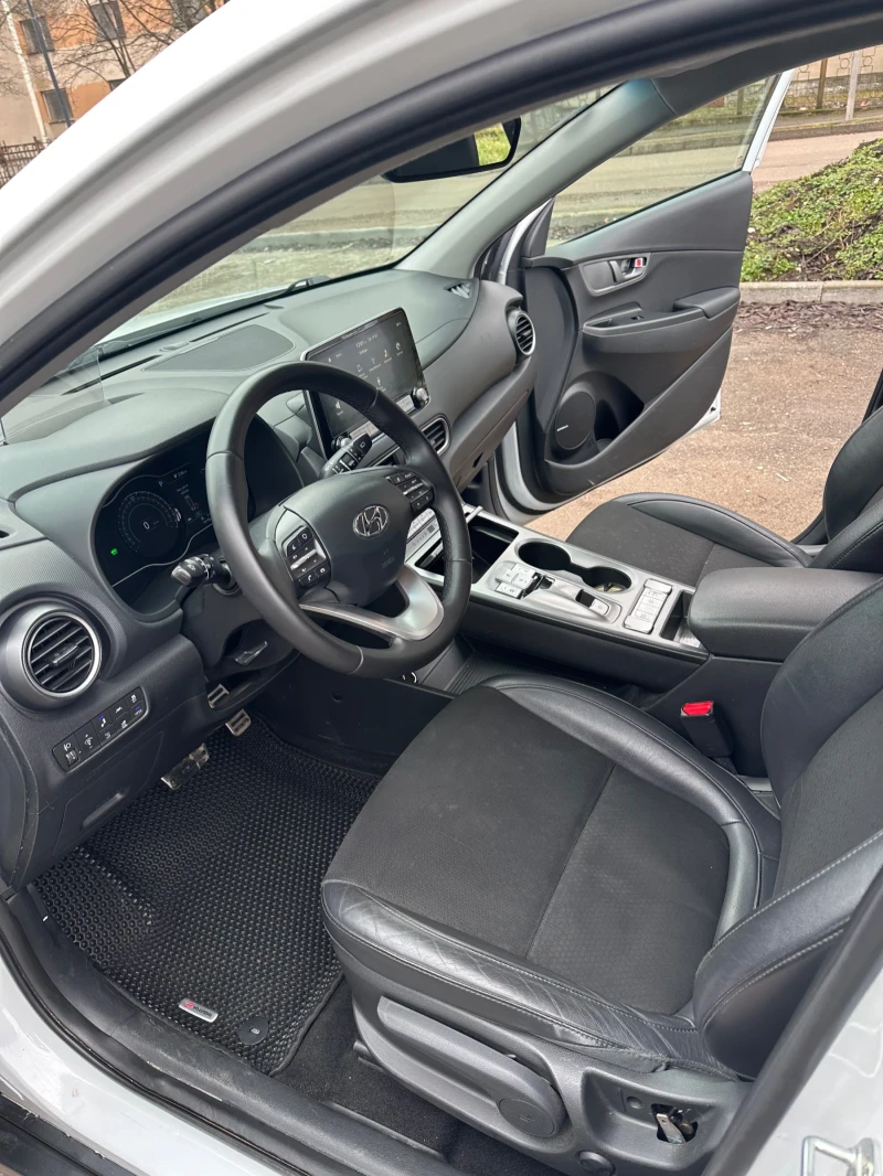 Hyundai Kona Electric 64kw, снимка 10 - Автомобили и джипове - 53400493